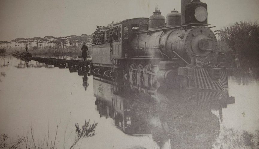 a ferrovia alagada - acervo do Museu do Contestado - Caçador - SC