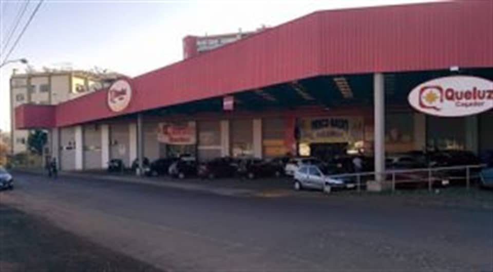 Cine Lúmine — Caçador