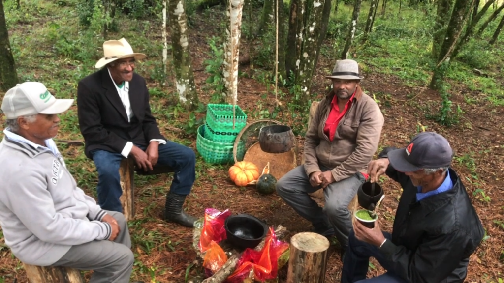 Nos batuques dos tambores - o sonho de muitos 2023 still 2 filme oficina o minuto que foi yasser socarras gonzalez 3ª Mostra de cinema chica pelega edição quilombola invernada dos negros