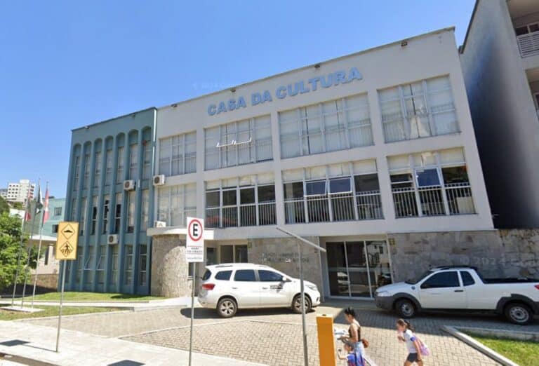 Circuito de Cinema Chica Pelega percorreu seis cidades do Oeste e alcançou 1.787 espectadores