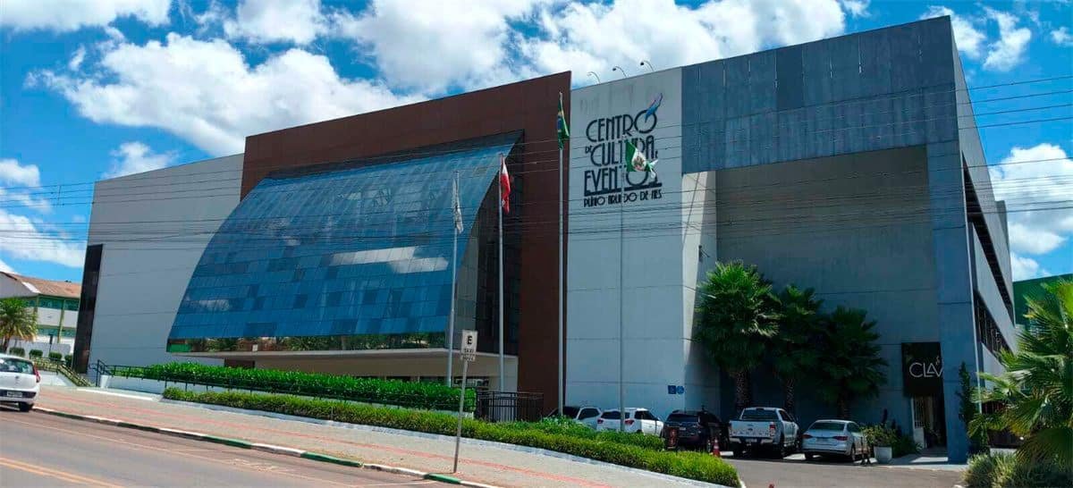 Centro de Cultura e Eventos Plínio Arlindo de Nes